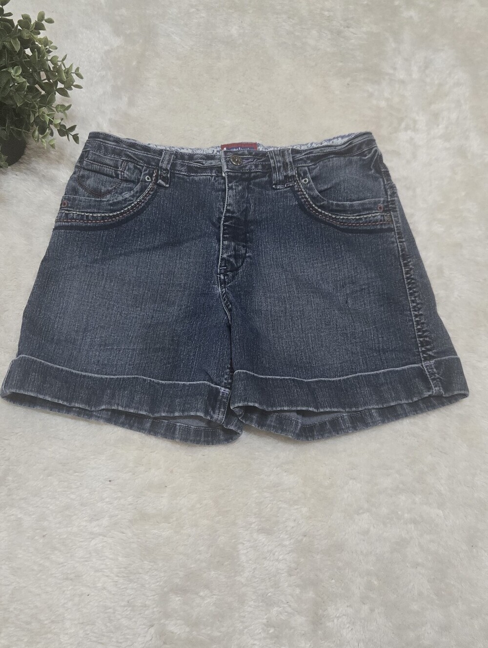 Westport Denim Vintage Y2K Denim Jean Shorts with Contrast Stitching, Size 6